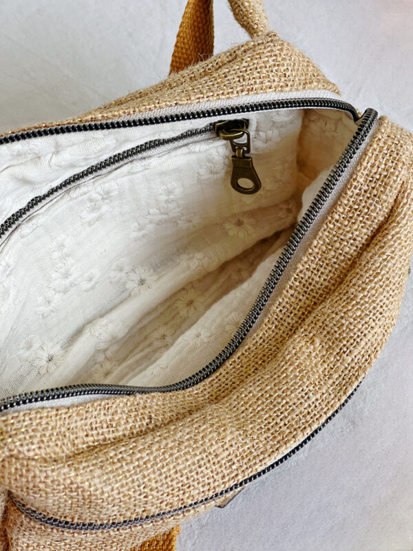 99706B54-582E-4F96-AF14-97E505764993 Sac Banane Molly