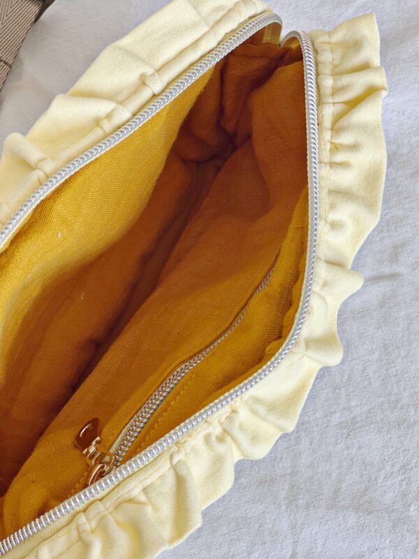 e5268e43-87ef-493c-9712-ef7e249149db Sac Banane Gaby